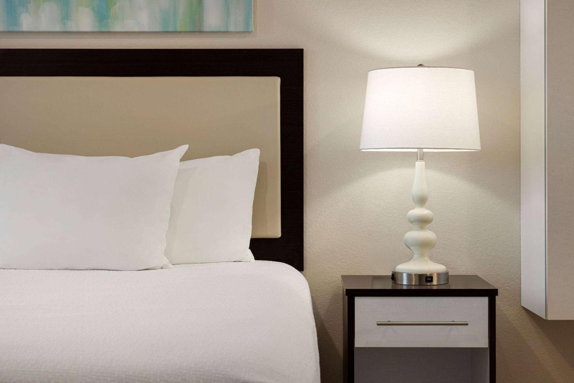 Waterwalk Extended Stay Raleigh Durham Research Triangle Clegg Buitenkant foto
